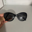 Солнцезащитные очки • Chanel • Черный
