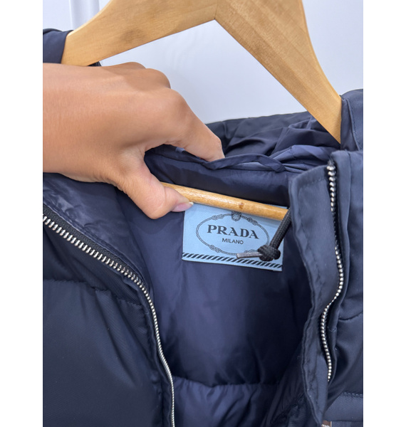 Пуховик • Prada • Темно-синий