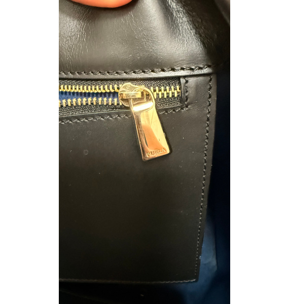 Сумка • Furla • Черный