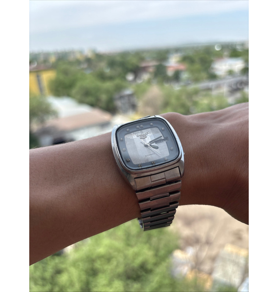 Часы • Grand Seiko • Серебряный