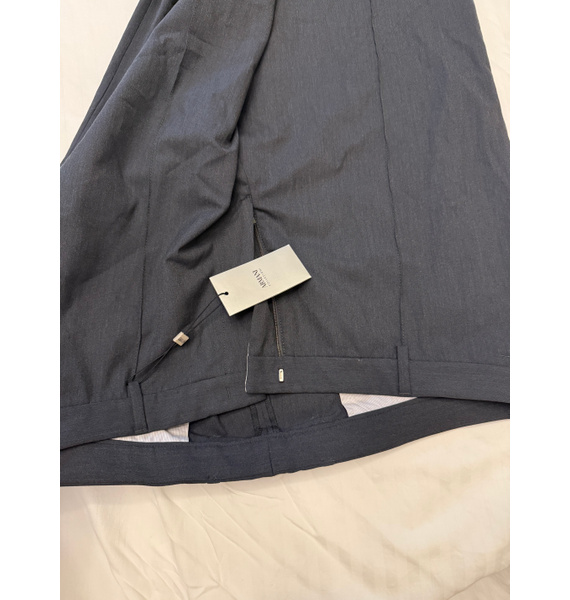 Брюки • Armani Collezioni • Серый