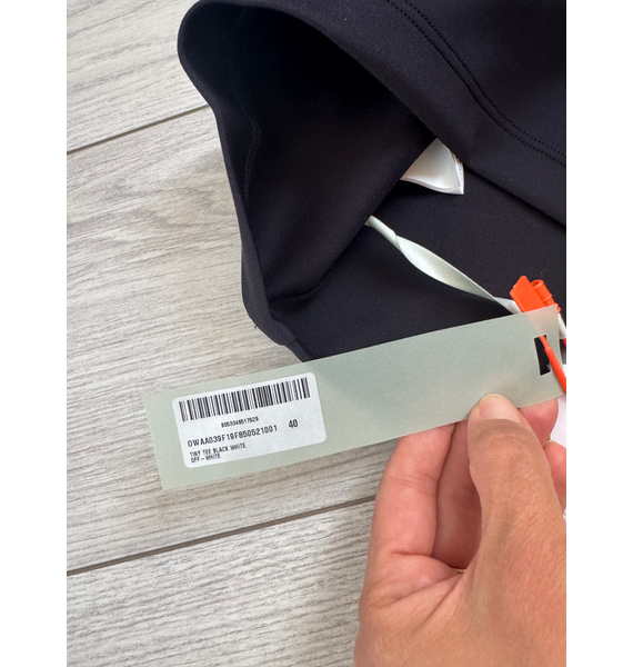 Футболка • Off-White • Черный