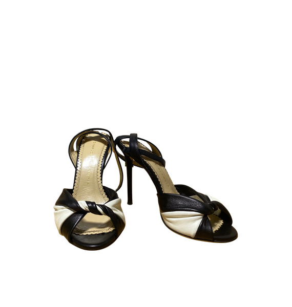 Сандалии • Charlotte Olympia • Бежевый