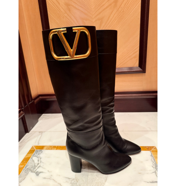 Сапоги • Valentino Garavani • Черный