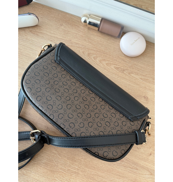 Сумка • GUESS • Коричневый