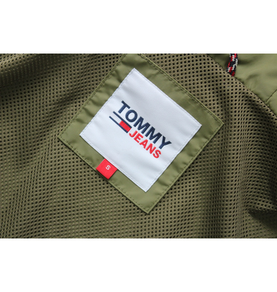Куртка • Tommy Hilfiger • Зеленый