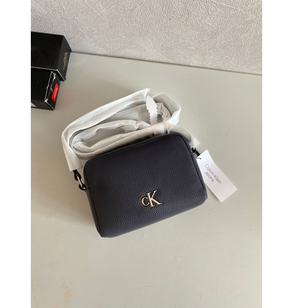 Сумка • Calvin Klein • Серый