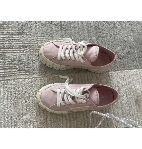 Кроссовки • Prada • Розовый