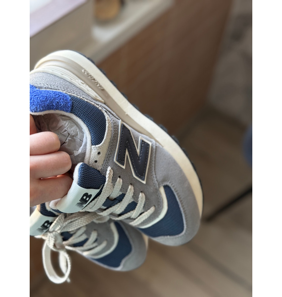 Кроссовки • New Balance • Синий