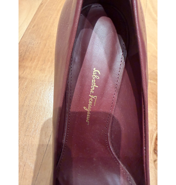 Туфли • Salvatore Ferragamo • Бордовый