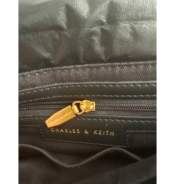 Сумка • Charles & Keith • Черный