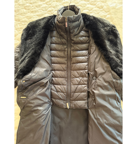 Пуховик • Moncler • Черный