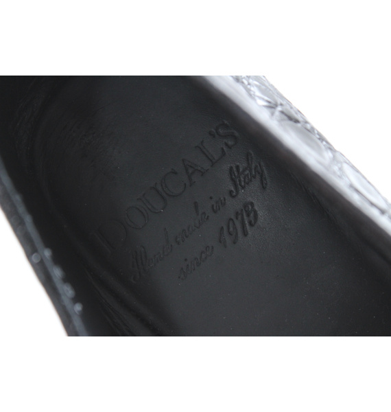 Лоферы • Doucal's • Черный