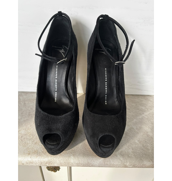 Туфли • Giuseppe Zanotti • Черный