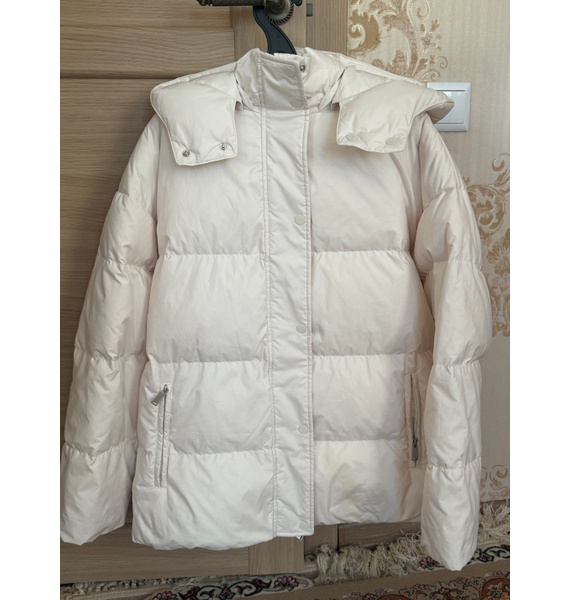 Пуховик • 12 STOREEZ • Молочный