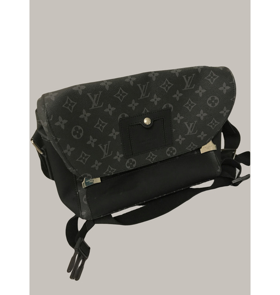Сумка • Louis Vuitton • Черный