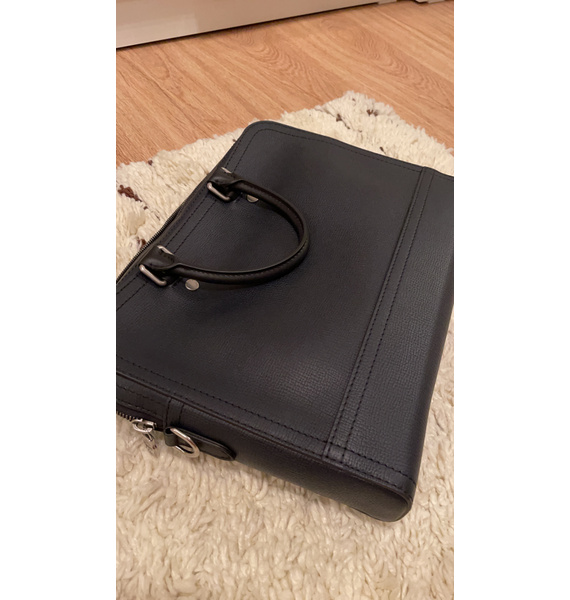 Сумка • Louis Vuitton • Черный