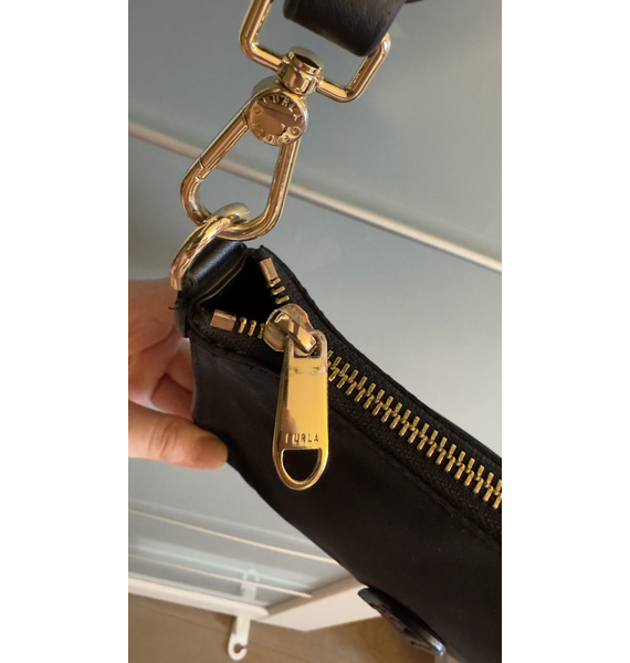 Сумка • Furla • Черный