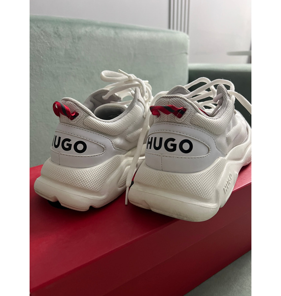Кроссовки • HUGO • Белый