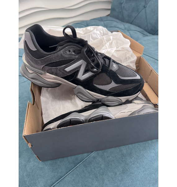 Кроссовки • New Balance • Черный