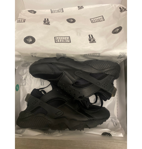 Кроссовки • Nike • Черный