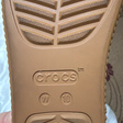 Босоножки • Crocs • Бежевый