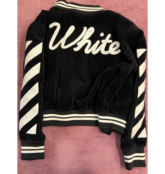 Бомбер • Off-White • Черный