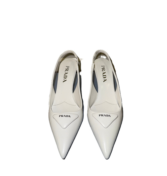 Туфли • Prada • Белый