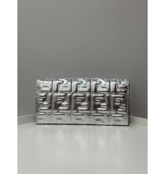 Клатч • Fendi • Серебряный