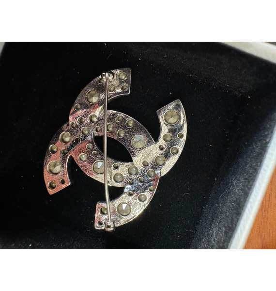 Брошь • Chanel • Серебряный