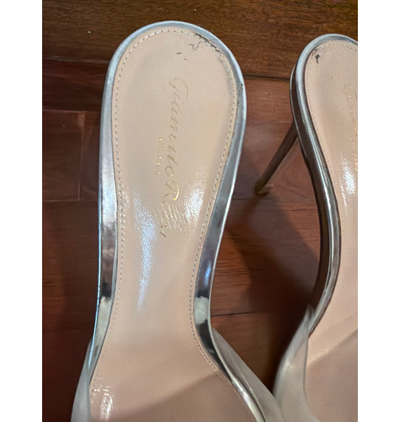 Босоножки • Gianvito Rossi • Серебряный