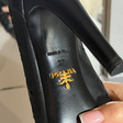 Ботильоны • Prada • Черный