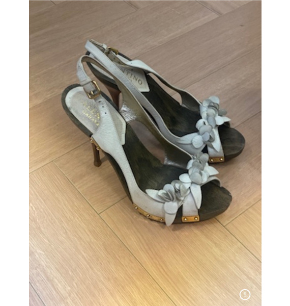 Босоножки • Valentino • Белый
