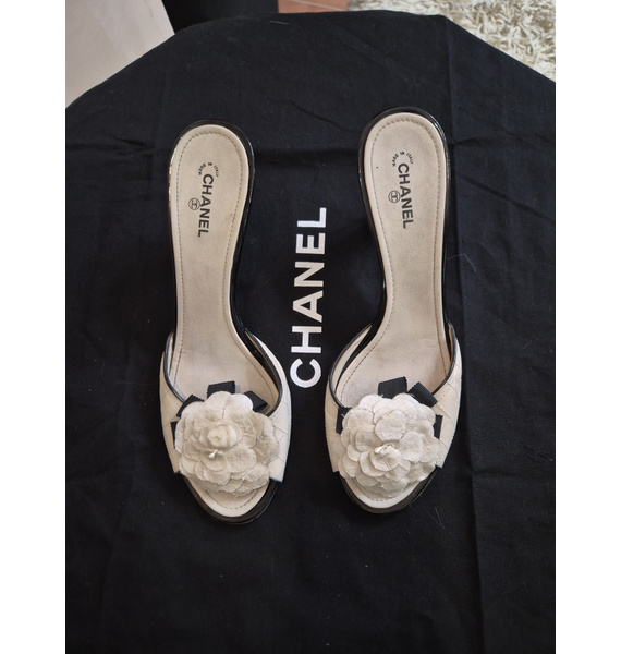 Босоножки • Chanel • Белый