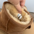 Сапоги • UGG • Песочный