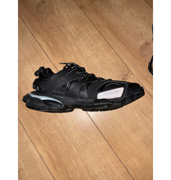 Кроссовки • Balenciaga • Черный