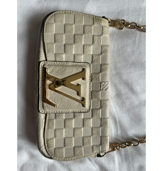 Сумка • Louis Vuitton • Молочный