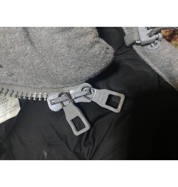 Куртка • Louis Vuitton • Серый