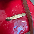 Сумка • Louis Vuitton • Коралловый