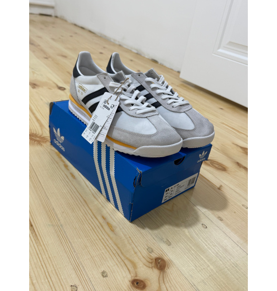 Кроссовки • adidas • Белый