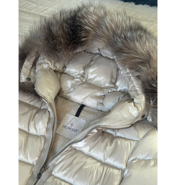 Пуховик • Moncler • Бежевый
