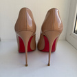 Туфли • Christian Louboutin • Бежевый