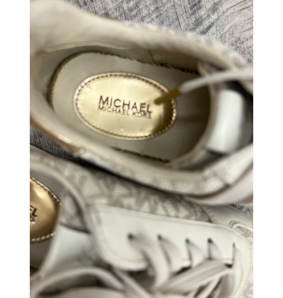 Кроссовки • Michael Kors • Молочный