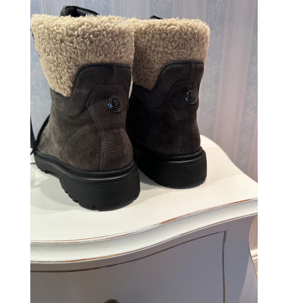 Ботинки • Moncler • Хаки