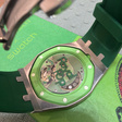 Часы • Swatch • Зеленый