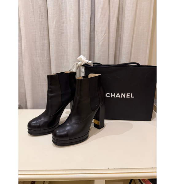 Ботильоны • Chanel • Черный