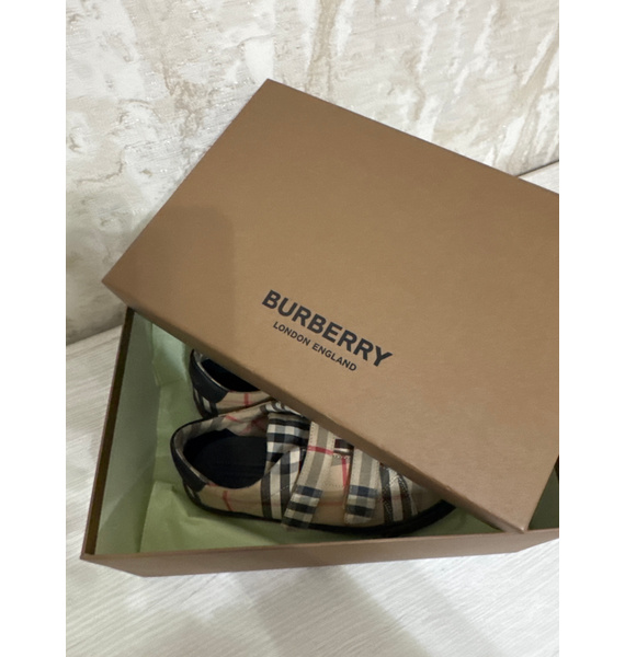 Кроссовки • Burberry Kids • Песочный