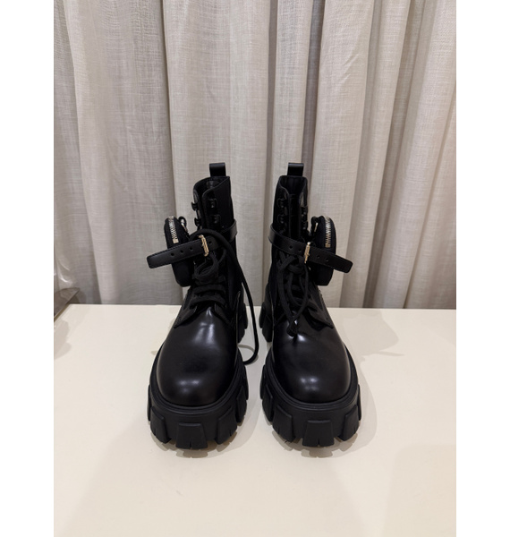 Ботинки • Prada • Черный