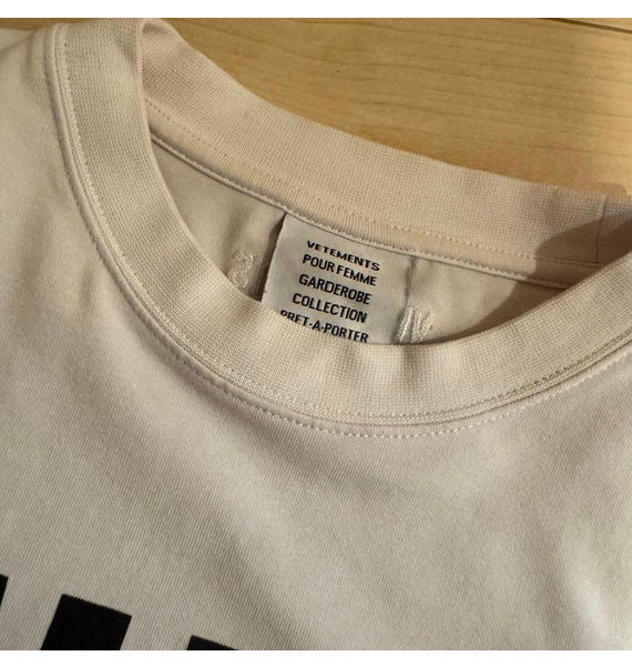 Футболка • VETEMENTS • Белый