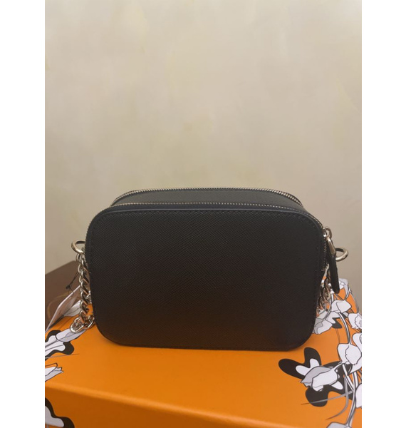 Сумка • GUESS • Черный